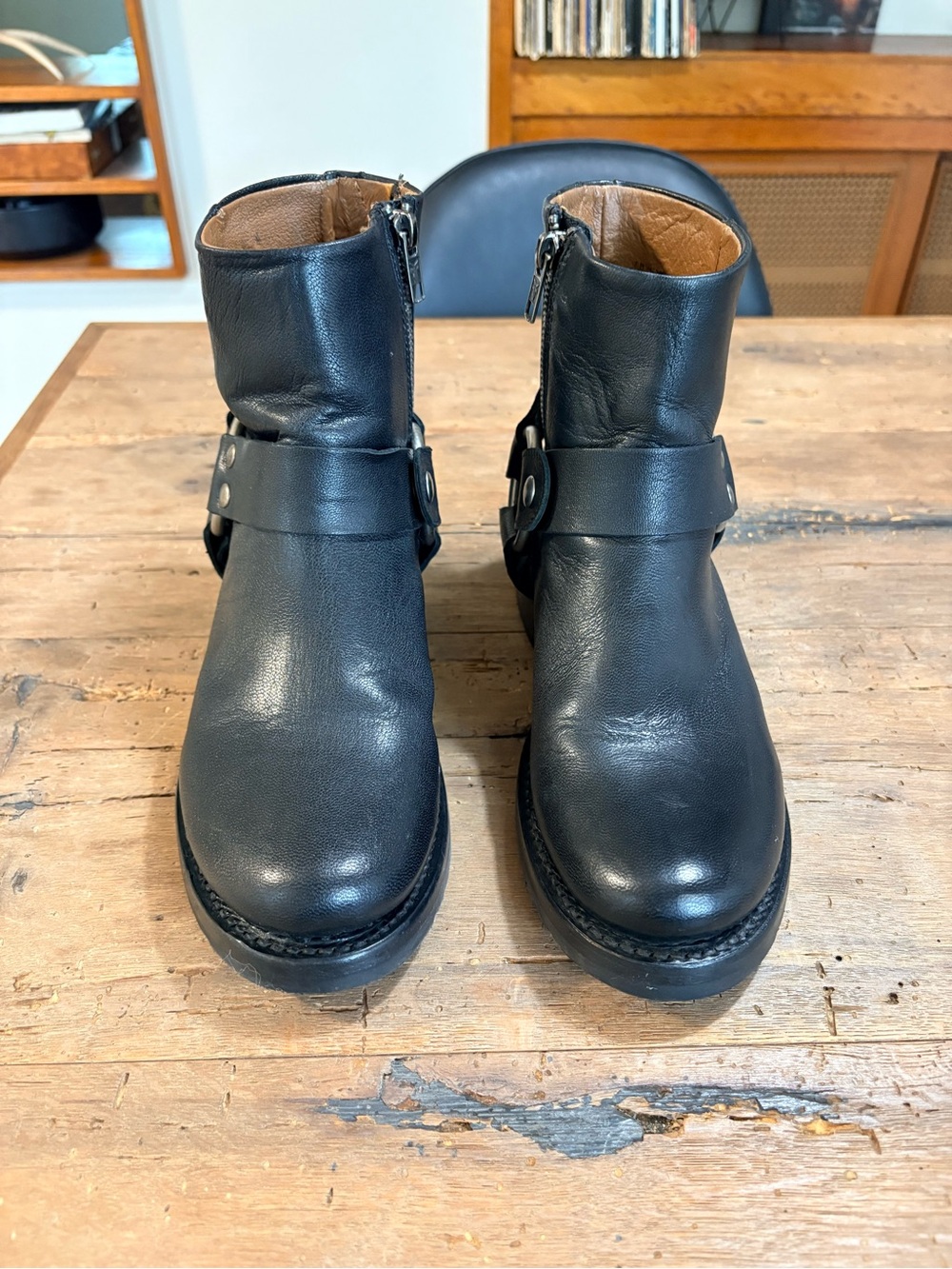 FRYE Women’s 7B Black Leather Harness Ankle Boots Moto Biker O-Ring Worn Once